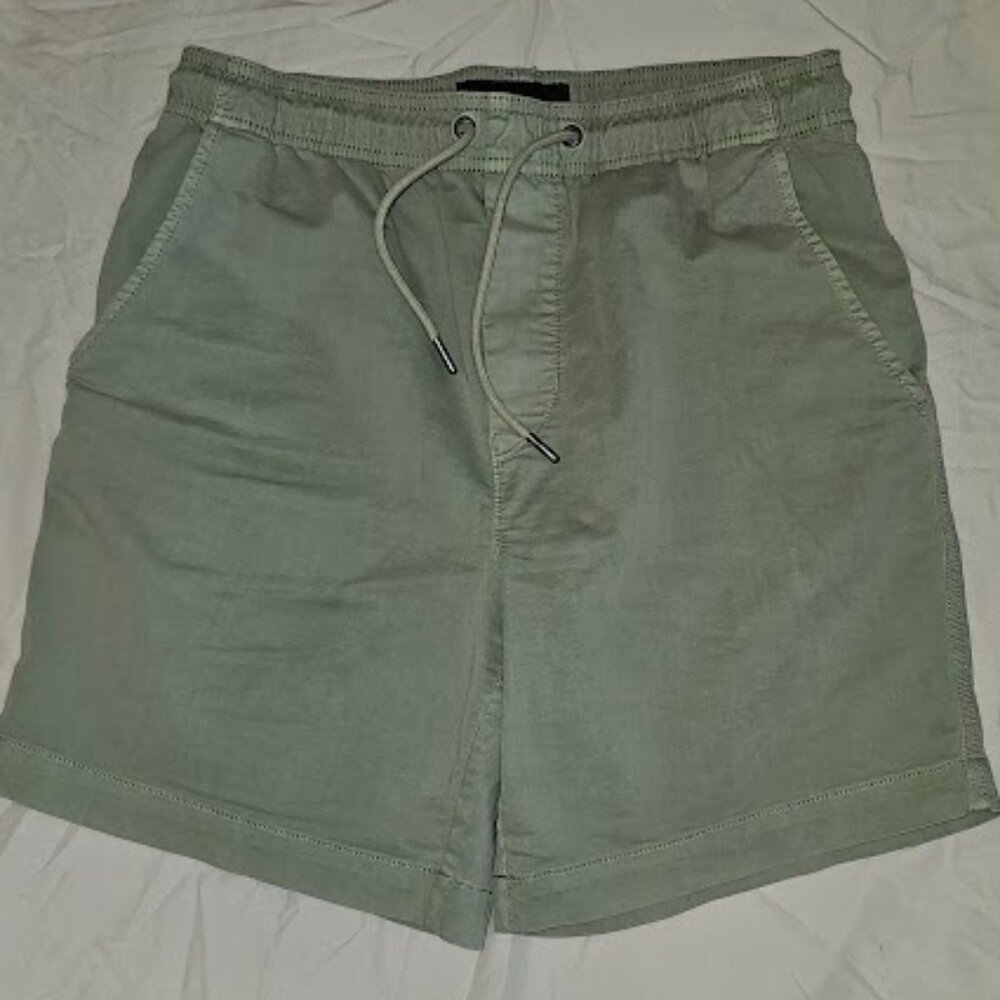 American Eagle Light Green Shorts – Size XS, Relaxed Fit
